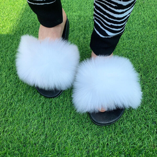 Women’s Fashion Casual Flat Bottom Slippers
